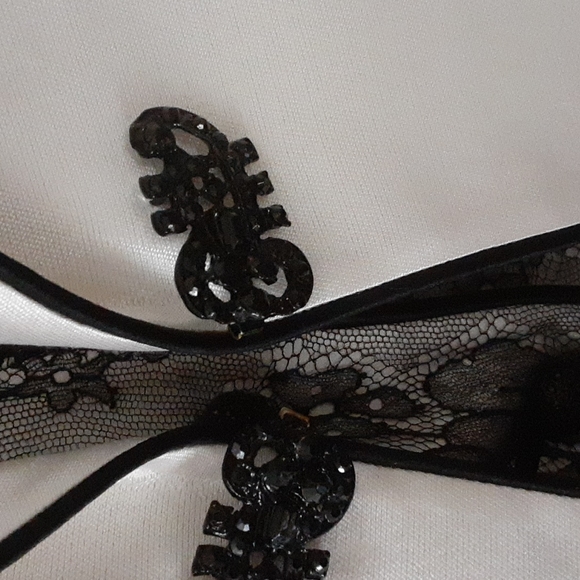 No Name 100% silk 2pc suit sz XS pit 15 inches lace Tuxedo style w/ beaded butto - Picture 2 of 12